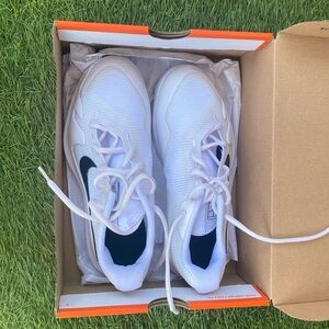 Nike Kids Court Tennis Shoes